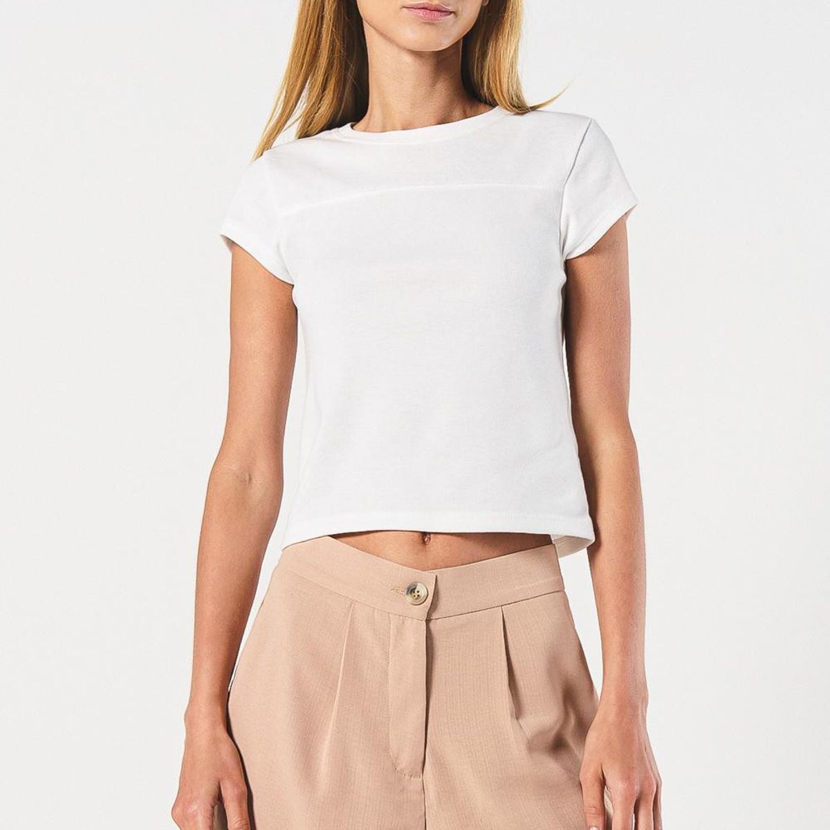 KOAJ - KOAJ Short en tela kaki con prenses y tiro alto Mujer