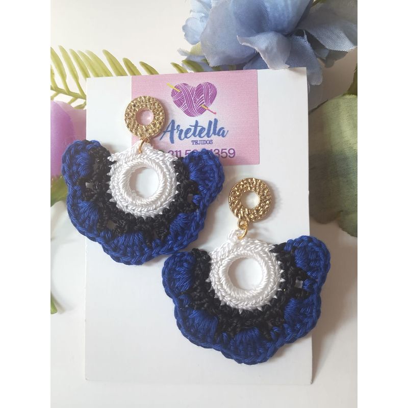 GENERICO - Aretes Tejidos en Crochet Abanico Grande  Azul Blanco Negro