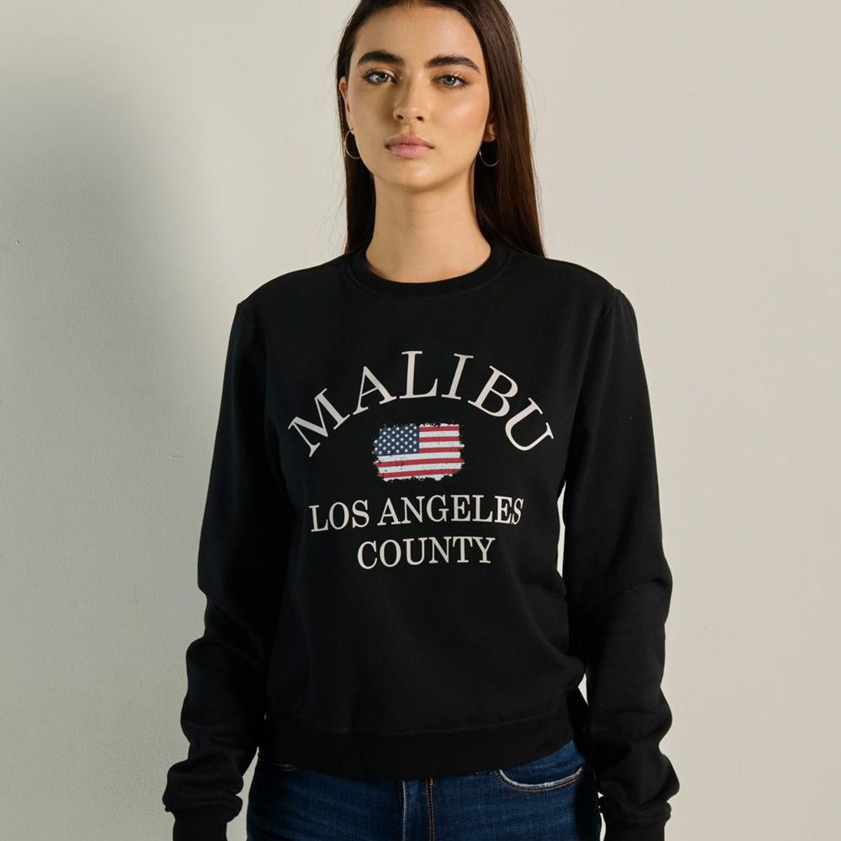 KOAJ - KOAJ Buzo unicolor cuello redondo para mujer cuenta con diseño MUJER