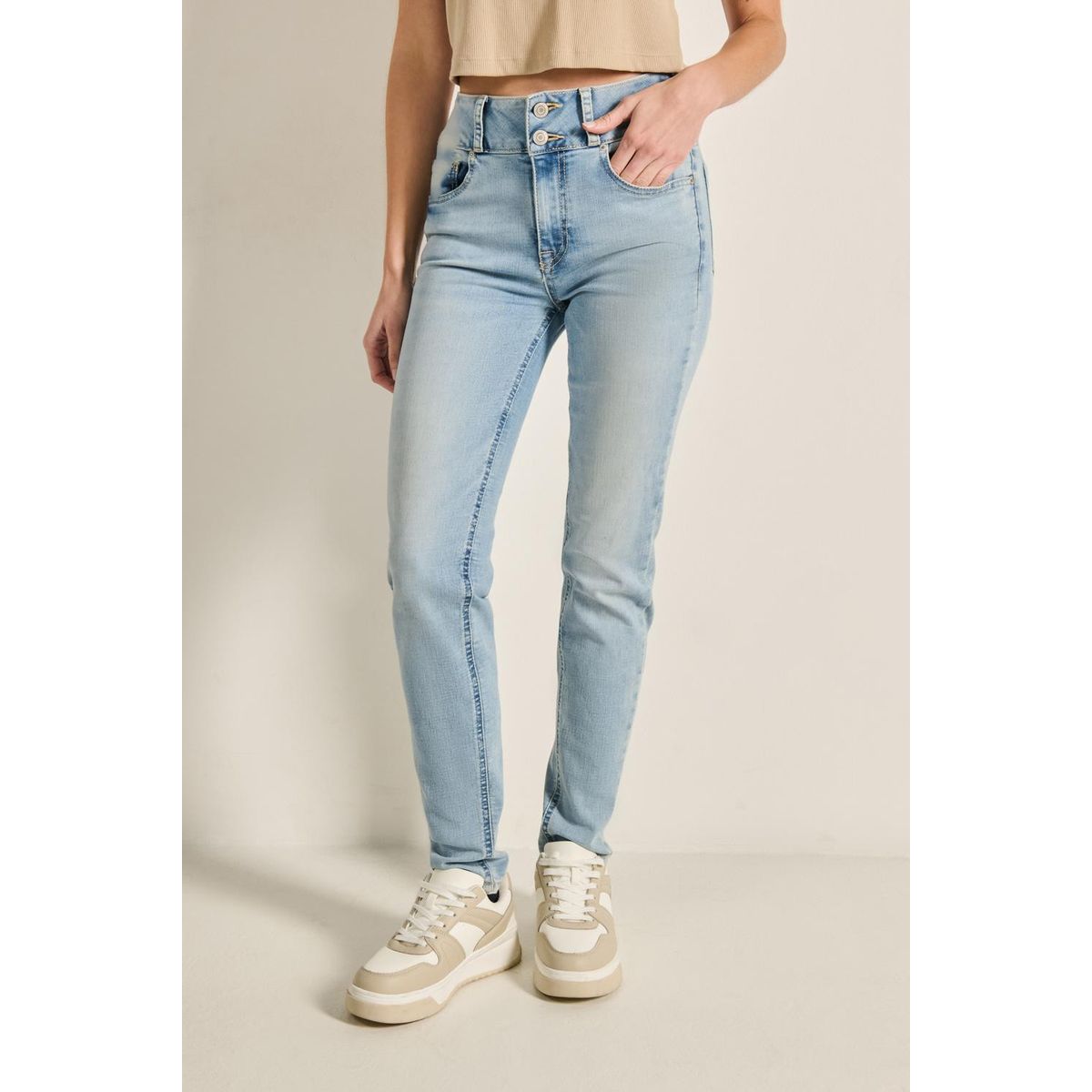 KOAJ - KOAJ Jean tiro alto push up azul con desgastes y pretina anc Mujer