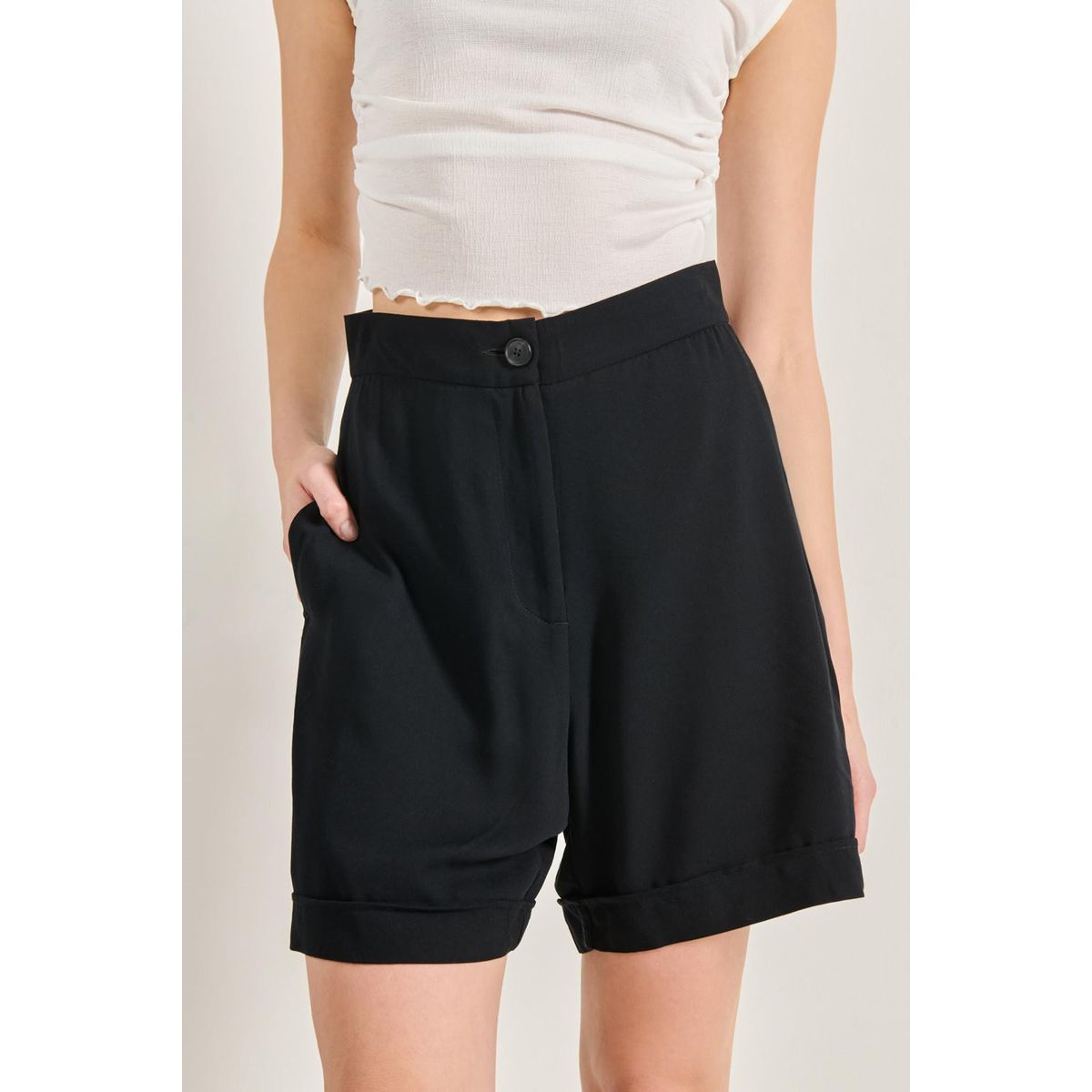 KOAJ - KOAJ Short negro para mujer, confeccionado en tela fluida, c Short negro para mujer, confeccionado en tela fluida, c Mujer