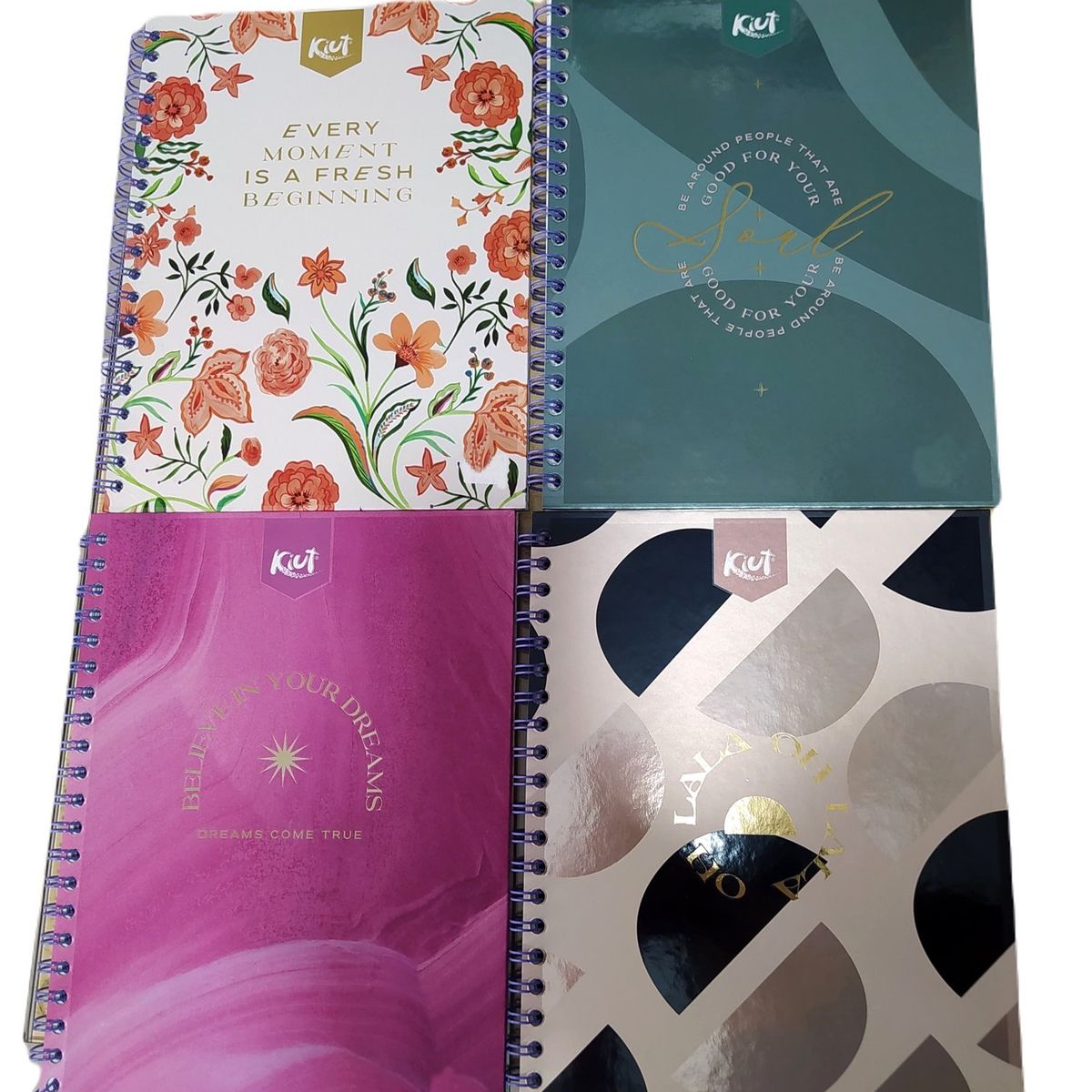 KIUT - Cuaderno Grande argollado cuadriculado Pasta Dura 80H Kiut