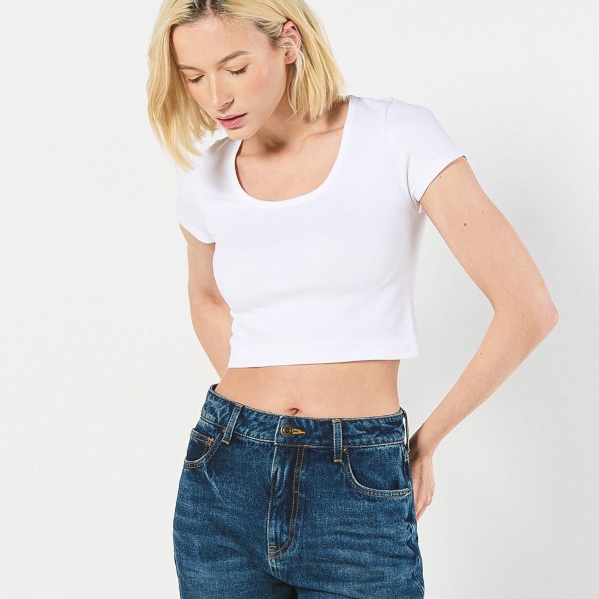 KOAJ - KOAJ Camiseta para mujer unicolor en tela acanalada fit slim Mujer