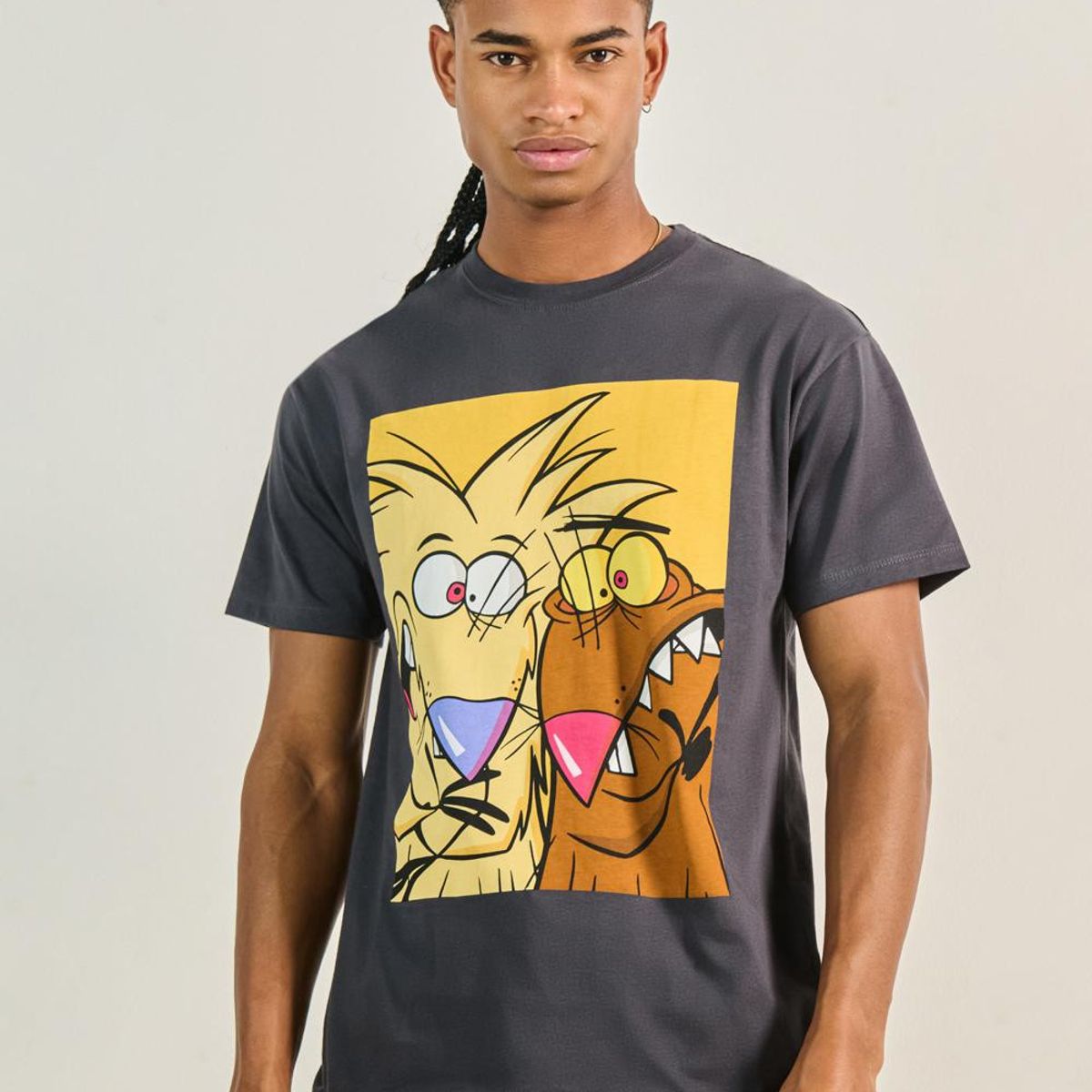KOAJ - KOAJ Camiseta gris intensa manga corta con arte de Angry Be Hombre