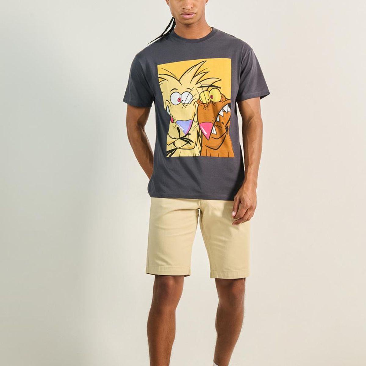 KOAJ - KOAJ Camiseta gris intensa manga corta con arte de Angry Be Hombre