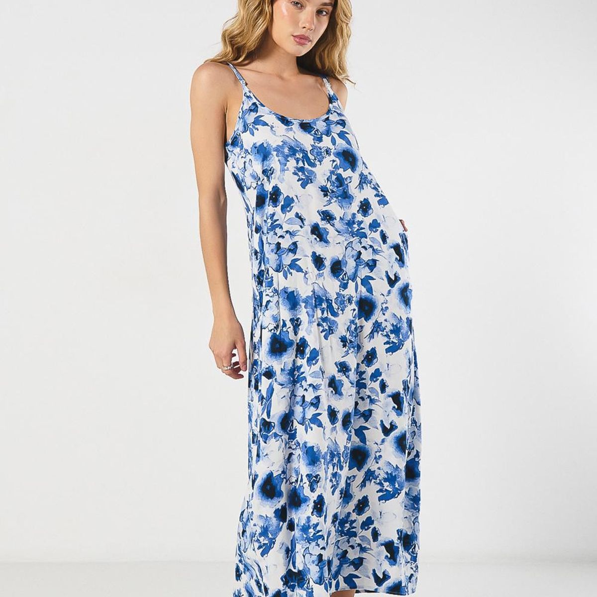 KOAJ - KOAJ Vestido largo unicolor con bolsillos y tiras delgadas Mujer