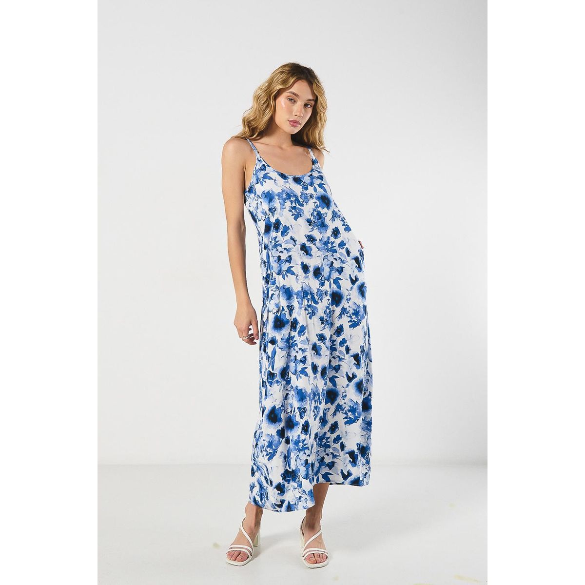 KOAJ - KOAJ Vestido largo unicolor con bolsillos y tiras delgadas Mujer