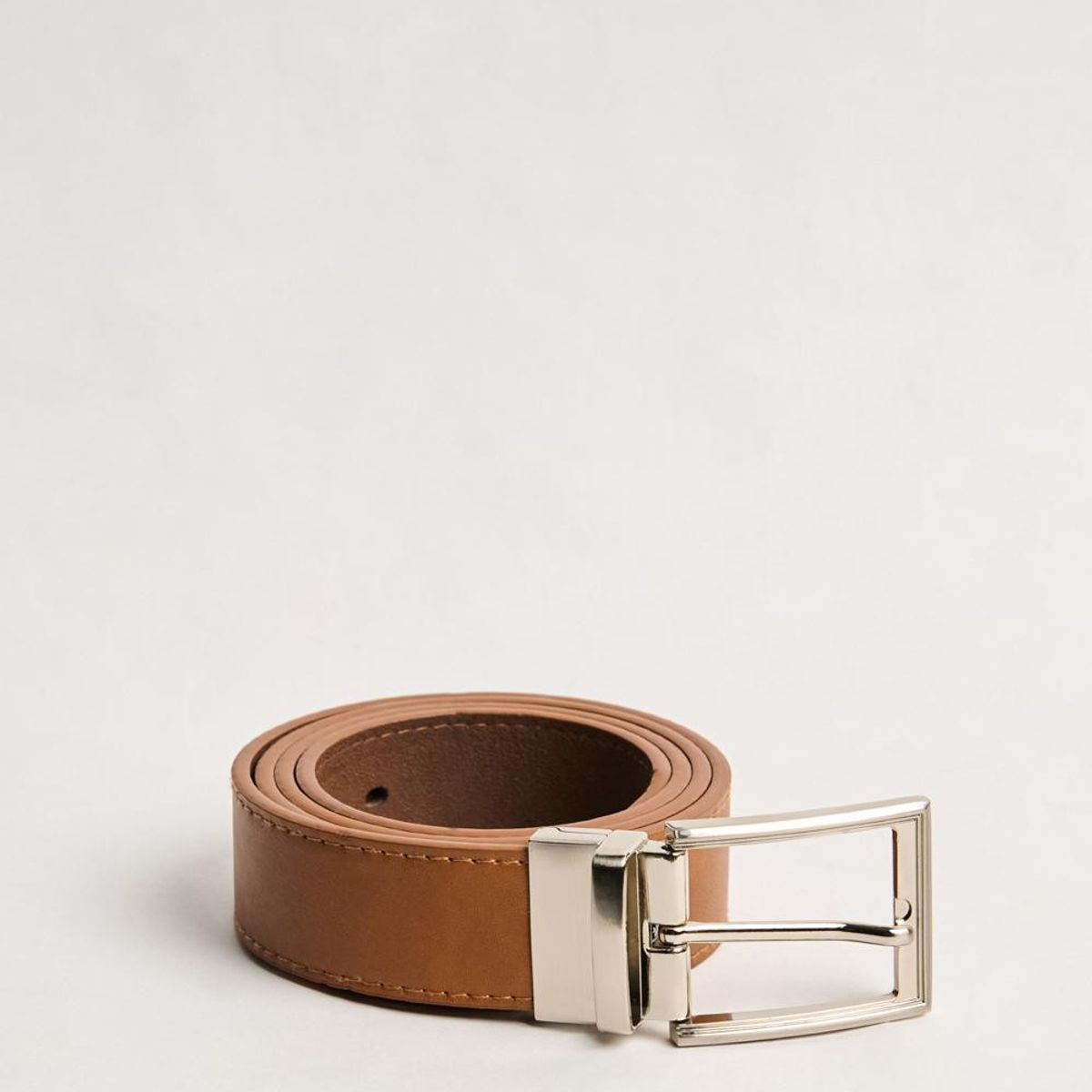 KOAJ - KOAJ Cinturón reversible café con hebilla cuadrada plateada