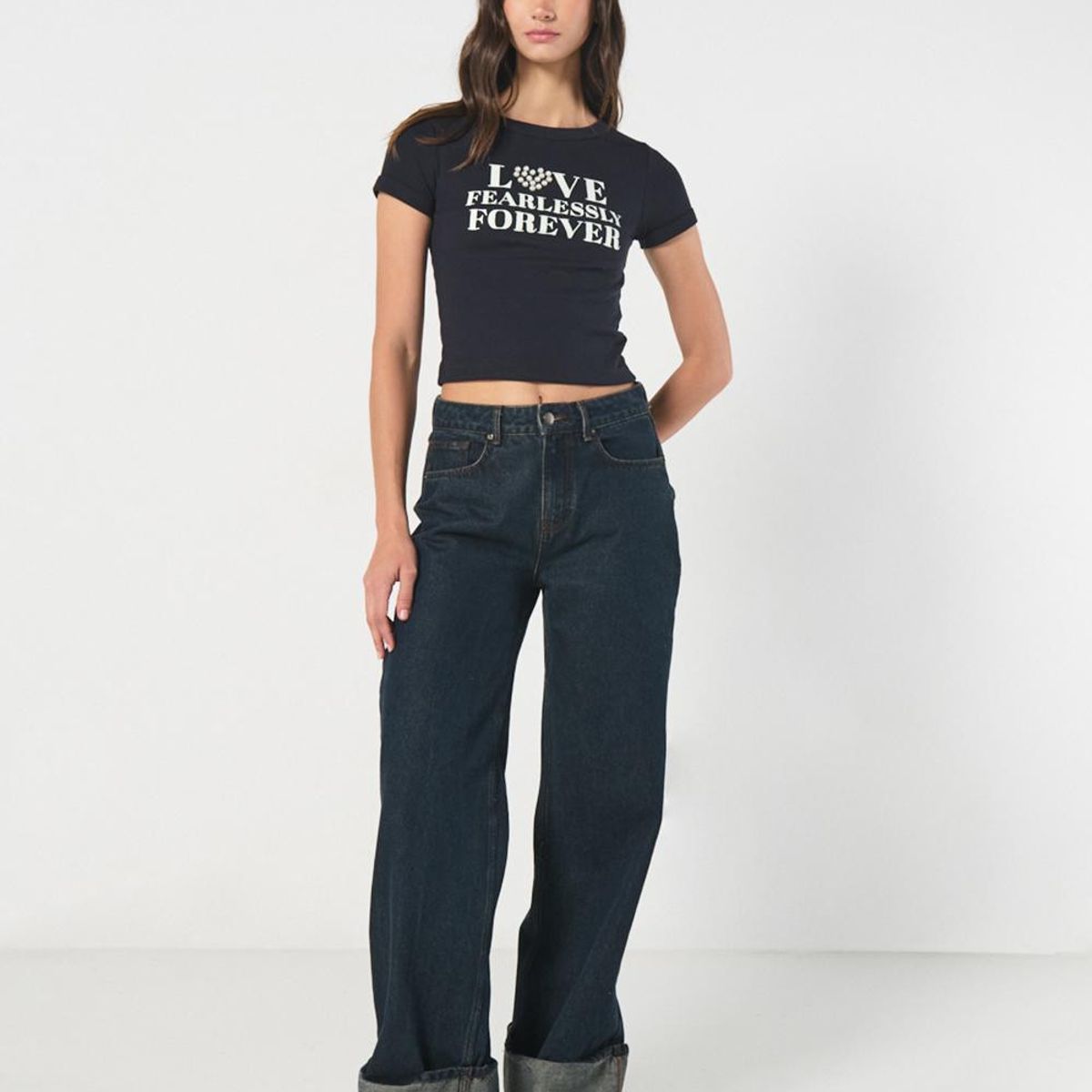 KOAJ - KOAJ Camiseta azul manga corta con texto y perlas en frente Mujer