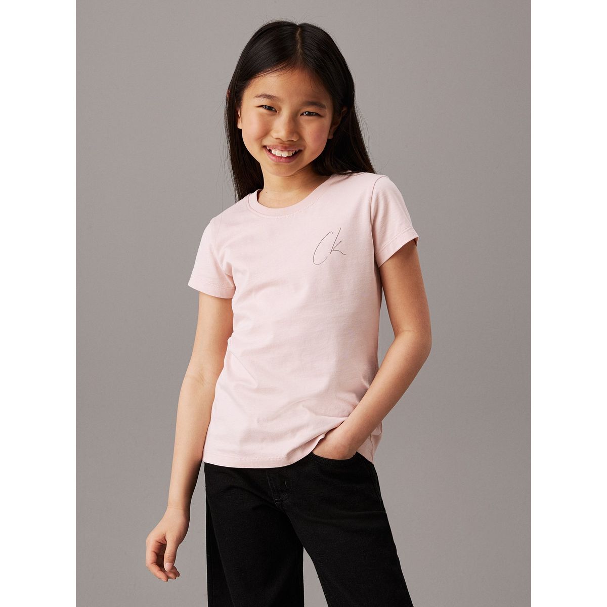 CALVIN KLEIN - Camiseta Niña Rosada Slim Con Logo Calvin Klein
