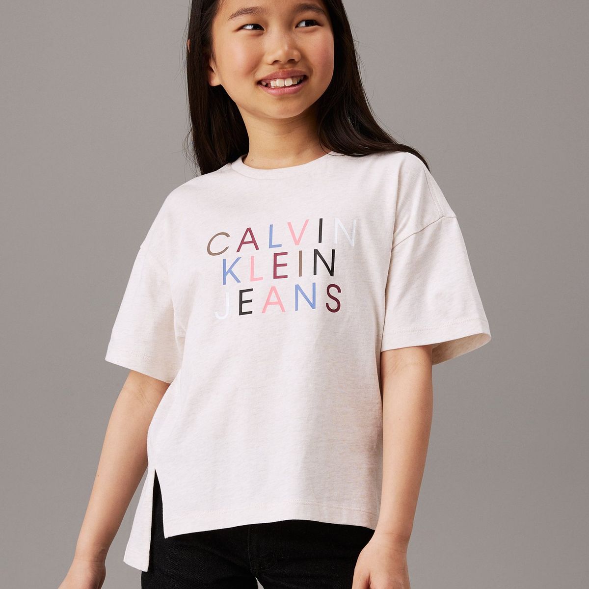 CALVIN KLEIN - Camiseta Niña Gris Holgada Con Logo Calvin Klein