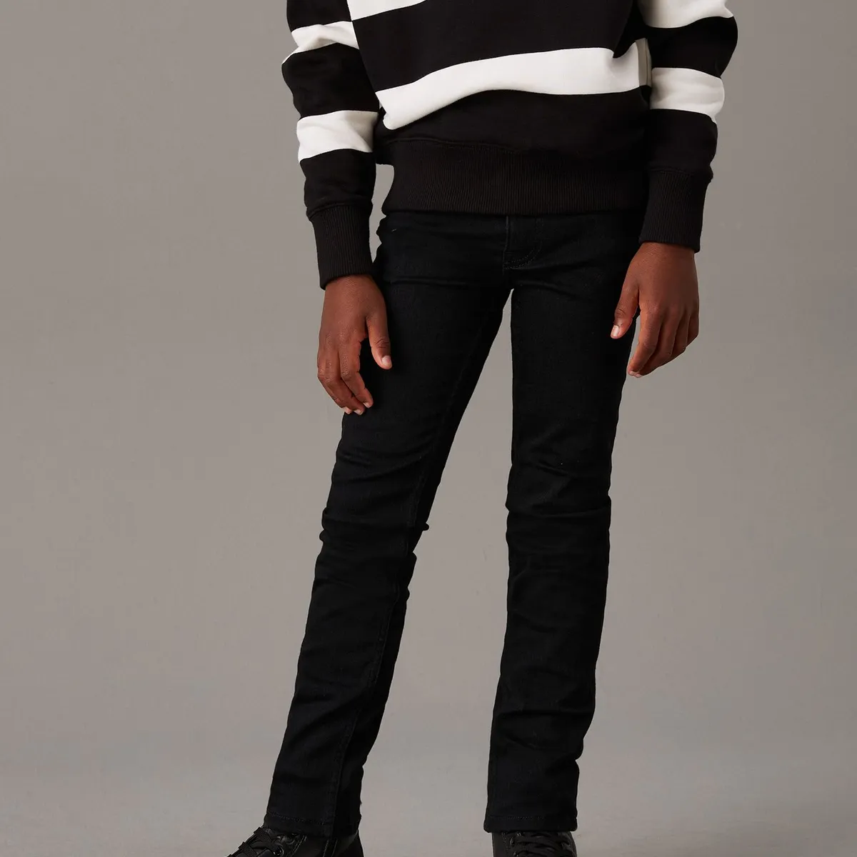 CALVIN KLEIN - Mid negro Rise Slim jeans para niño Calvin Klein
