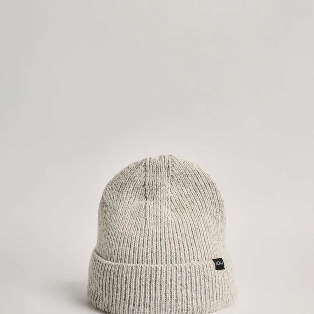 KOAJ - KOAJ Gorro crema claro tejido con marquilla negra decorativ Hombre