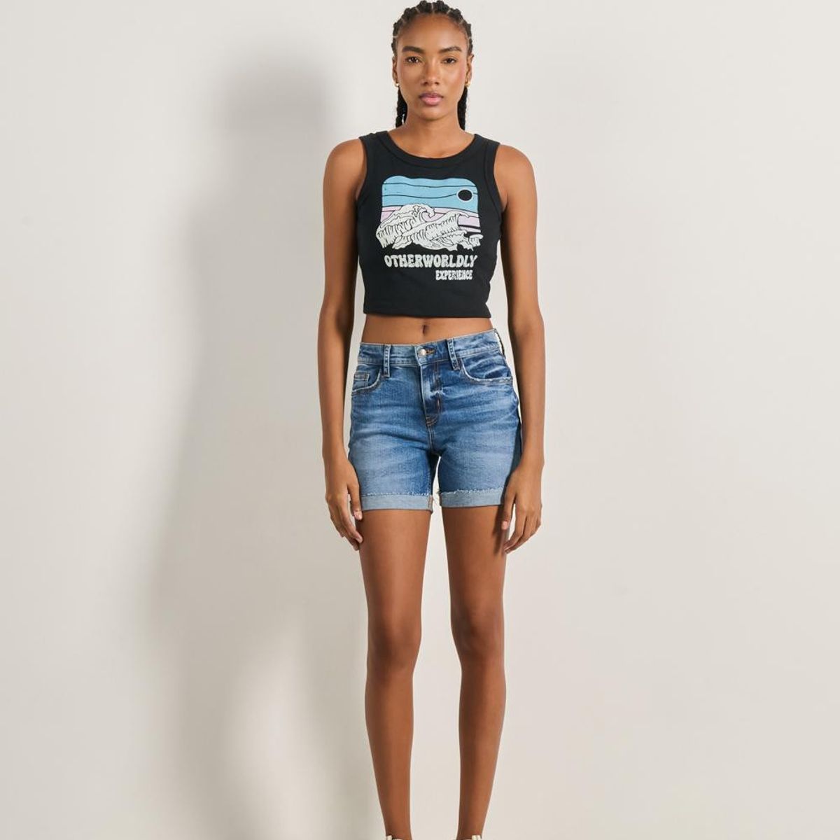 KOAJ - KOAJ Short en jean azul tiro medio con dobladillo en bordes Mujer