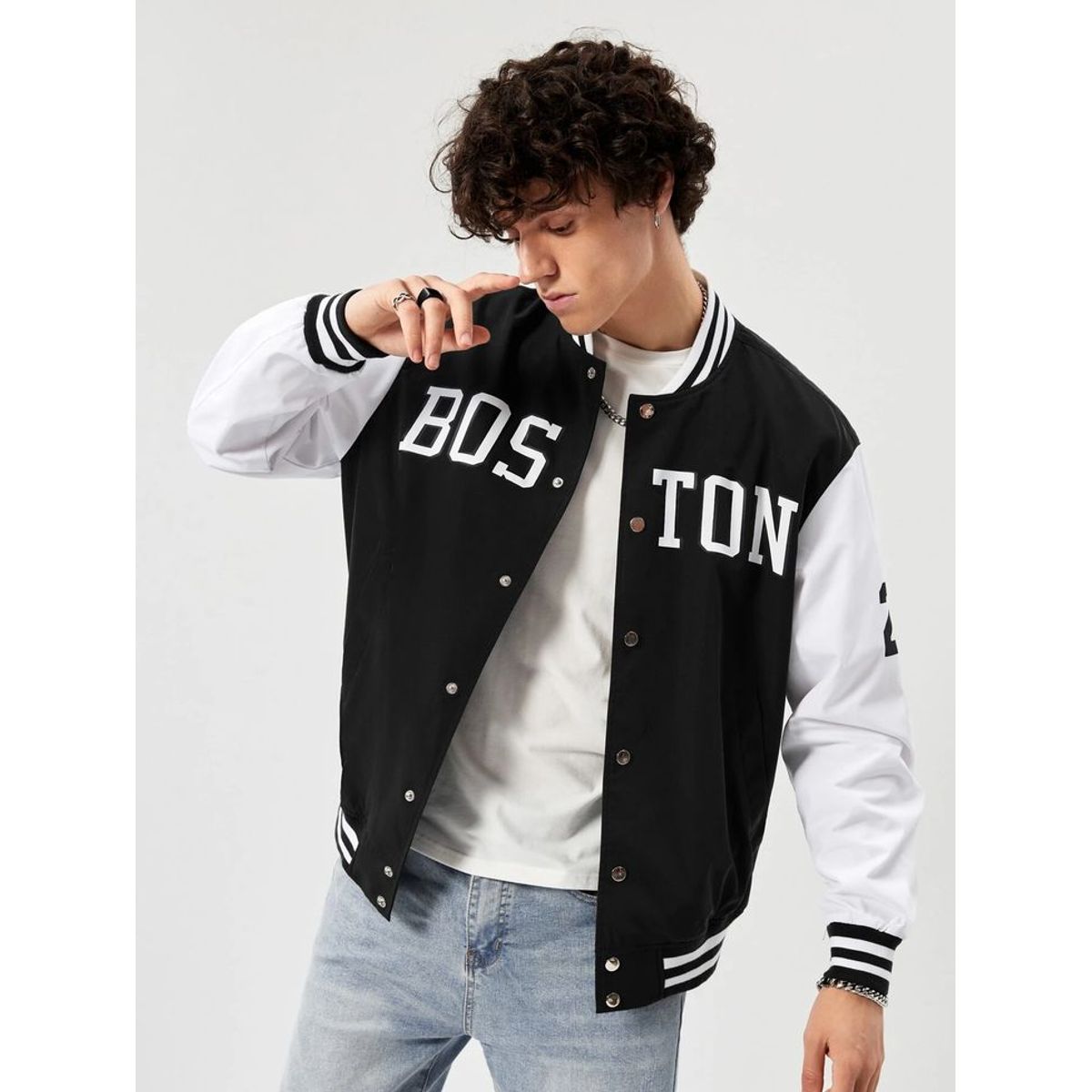 URBAN PLUS - chaqueta hombre beisbolera negra estampada