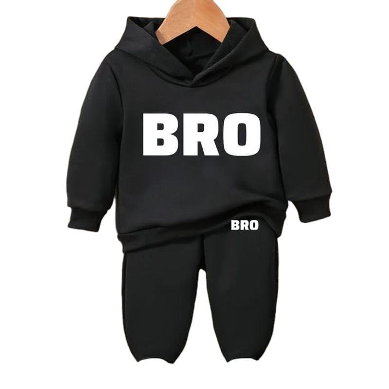 URBAN PLUS - conjunto niño buzo y pantalon negro bro sudadera