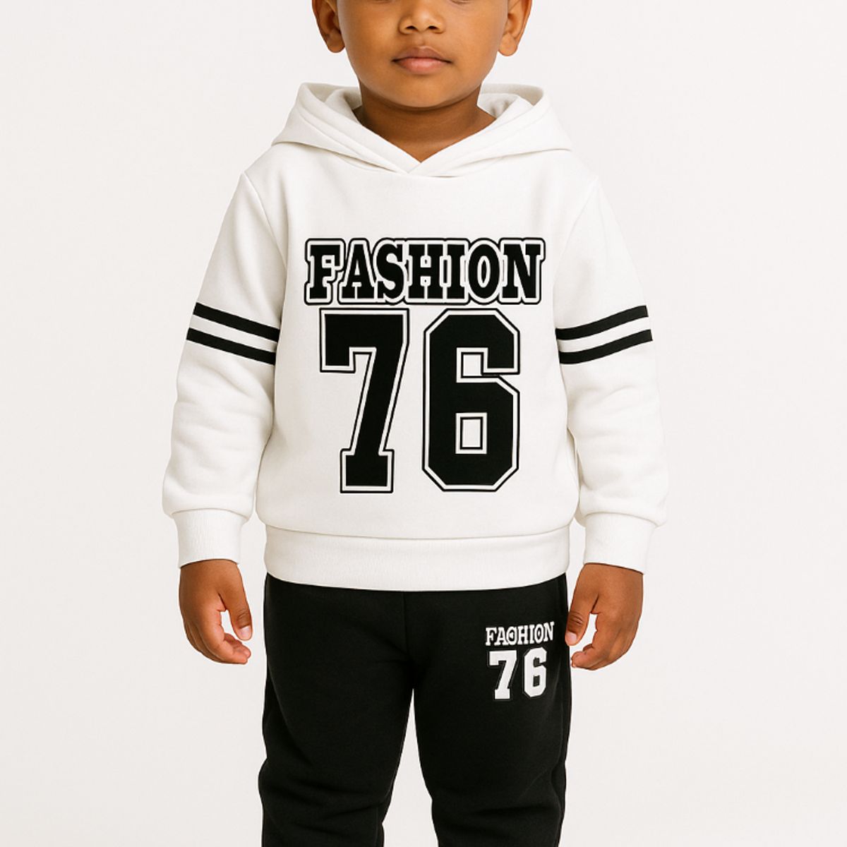 URBAN PLUS - conjunto niño buzo y pantalon 76 negro blanco