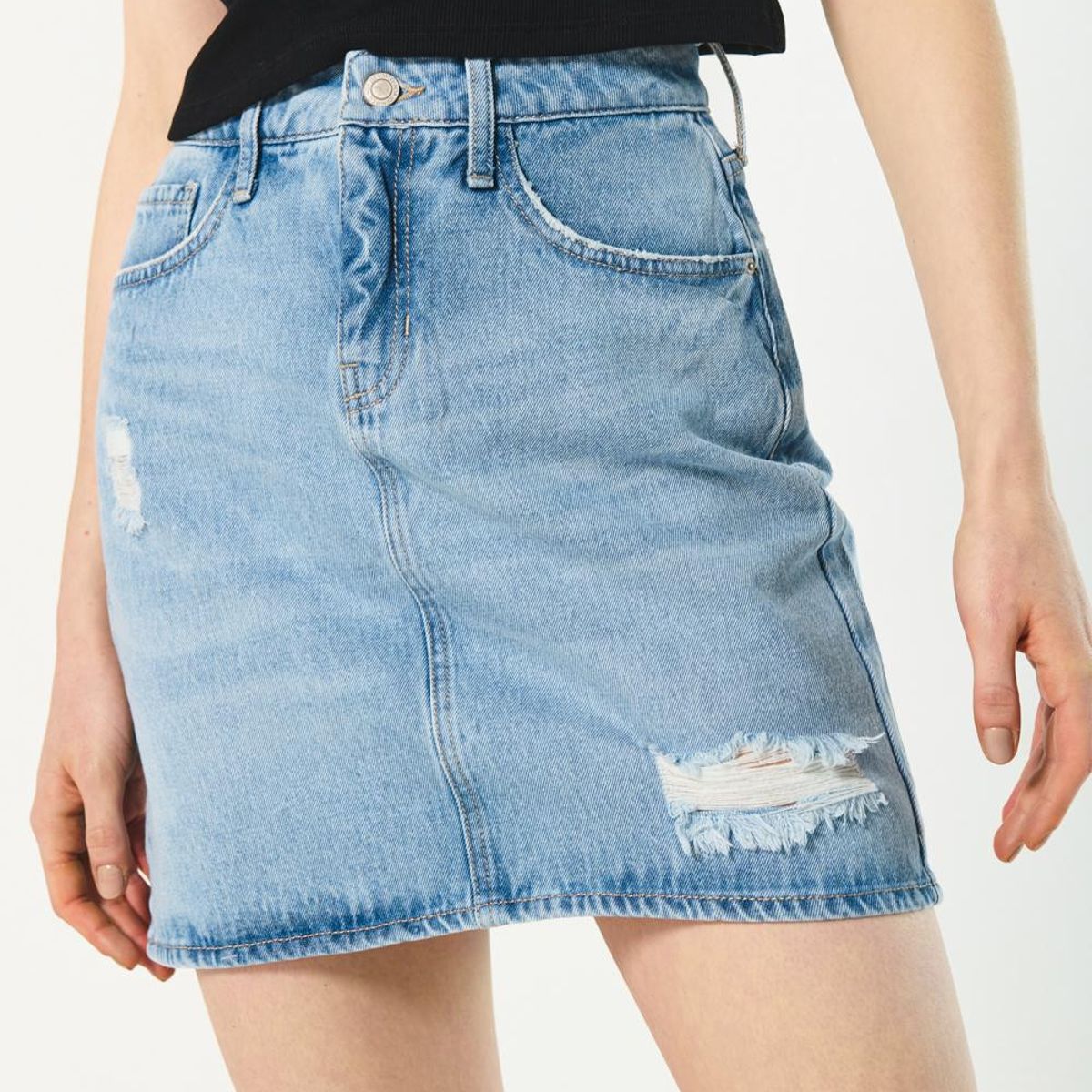 KOAJ - KOAJ Falda corta azul clara de jean con rotos y tiro alto Mujer