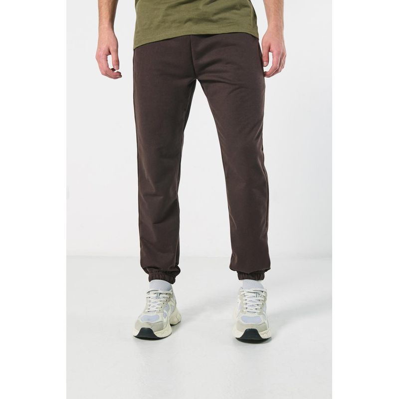 KOAJ - KOAJ Pantalón jogger unicolor con elástico en bota y bolsillos HOMBRE