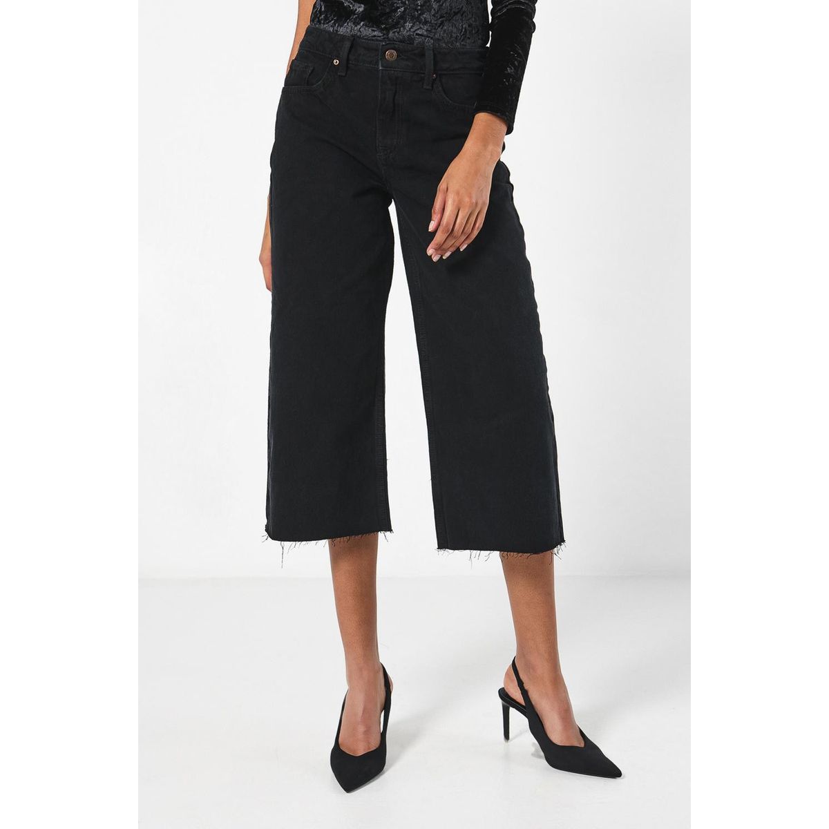 KOAJ - KOAJ Jean culotte negro tiro alto con bota ancha corta