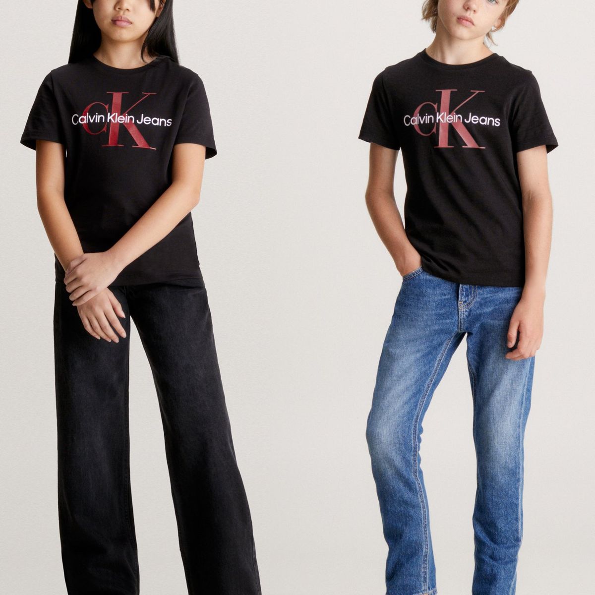 CALVIN KLEIN - Camiseta Niño Negra Unisex Con Logo Calvin Klein