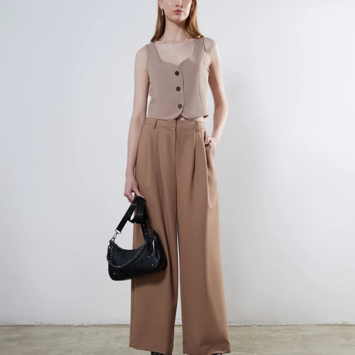 SEVEN SEVEN - Chaleco Escote De Corazón  Para Mujer Camel Seven Seven