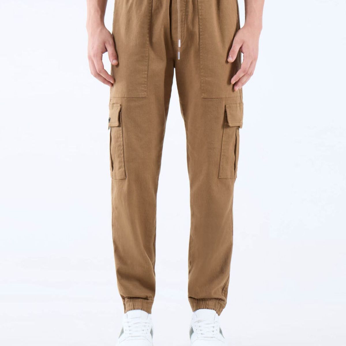 SEVEN SEVEN - Jogger Con Bolsillos Cargo  Para Hombre Camel Seven Seven