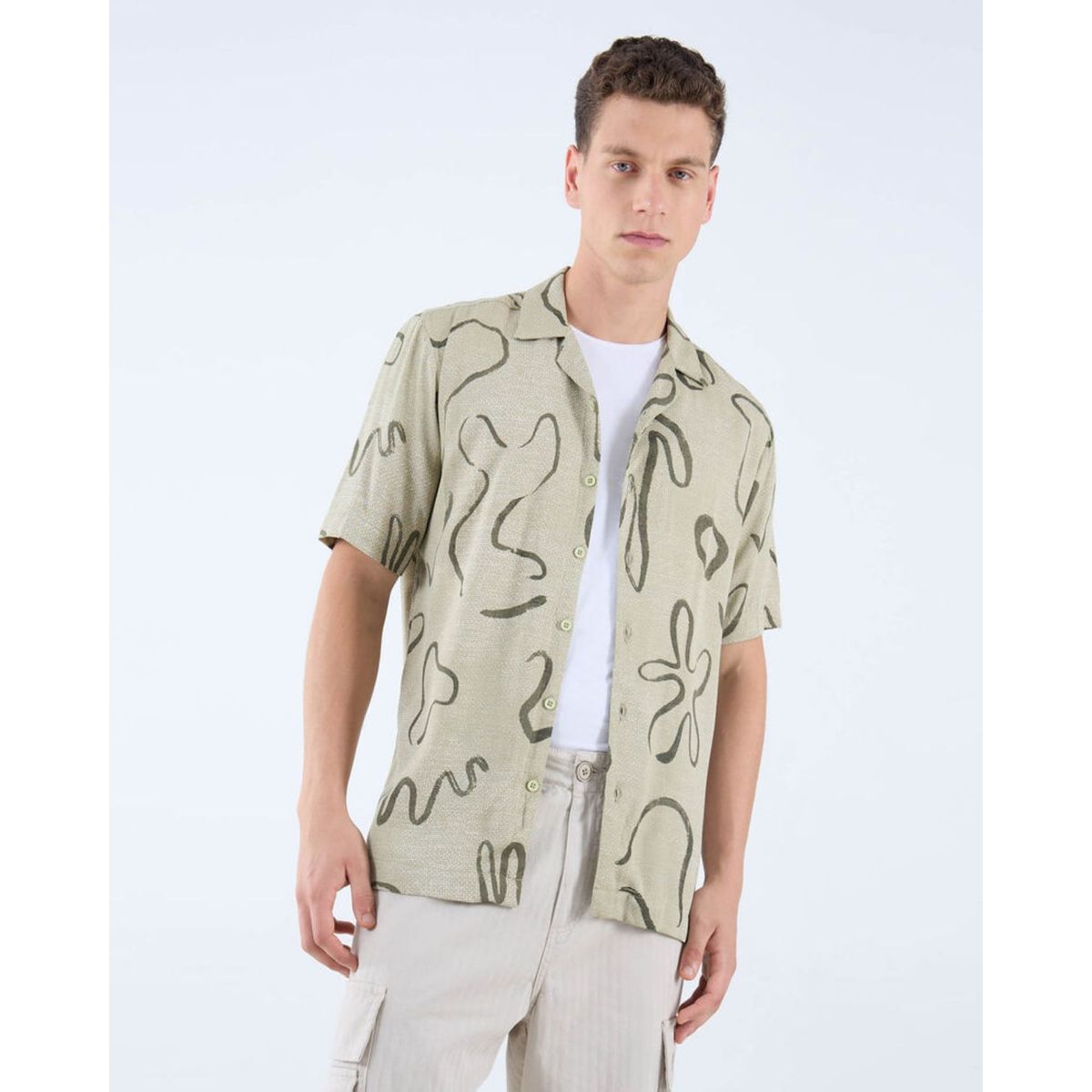 SEVEN SEVEN - Camisa Resort Estampado Tropical  Para Hombre Verde Seven Seven