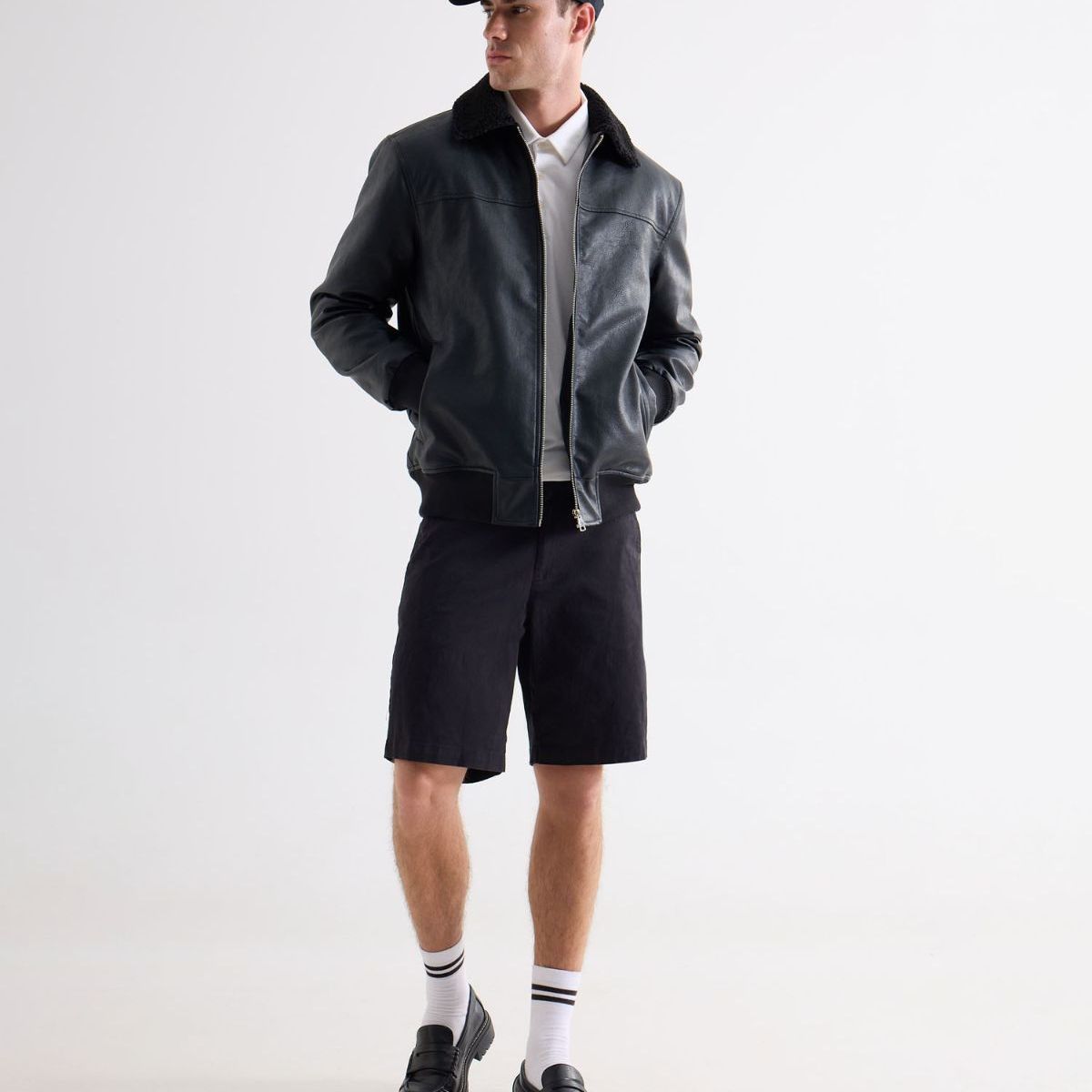 SEVEN SEVEN - Bermuda Tipo Chino Con Bolsillos  Para Hombre Negro Seven Seven