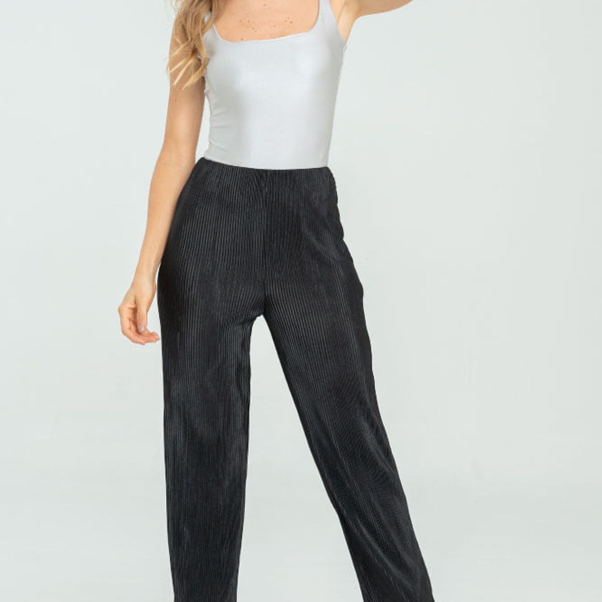 RAGGED - Pantalon plisado Negro Ragged.