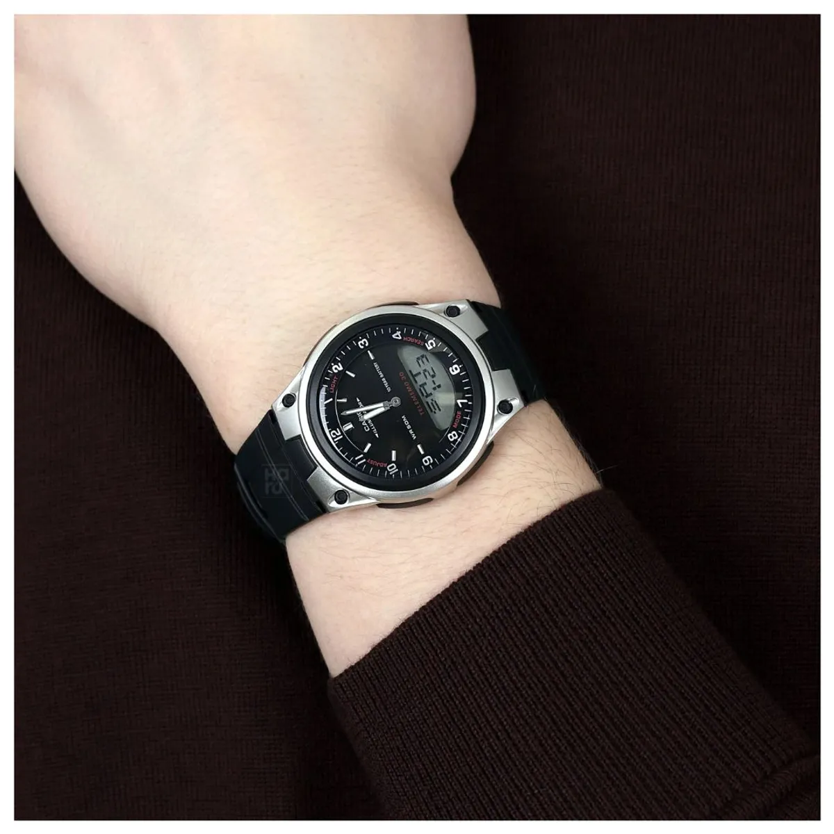 CASIO - Reloj Casio AW-80-1A Diseño Deportivo