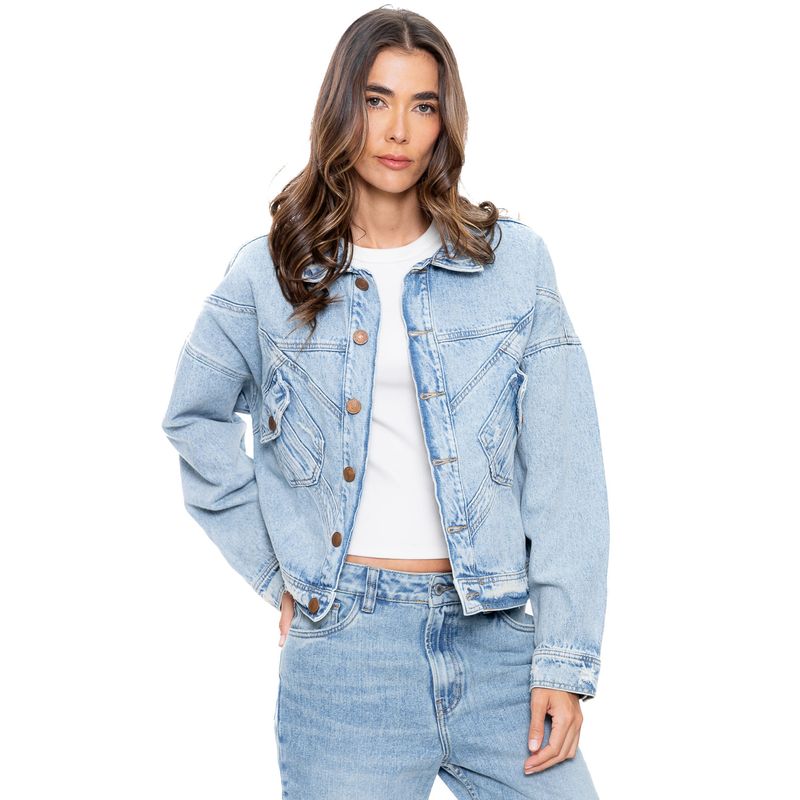 COLOR BLUE - Chaqueta En Denim Oversized