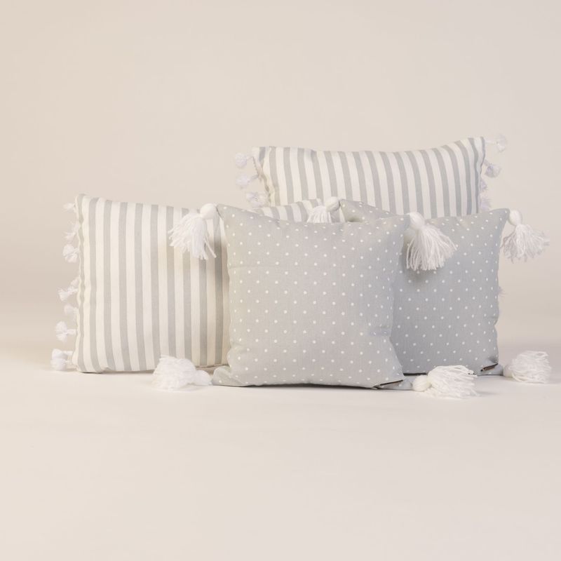 NOSSARENA - Set x 4 cojin para bebé color gris 25x25cm y 35x25cm