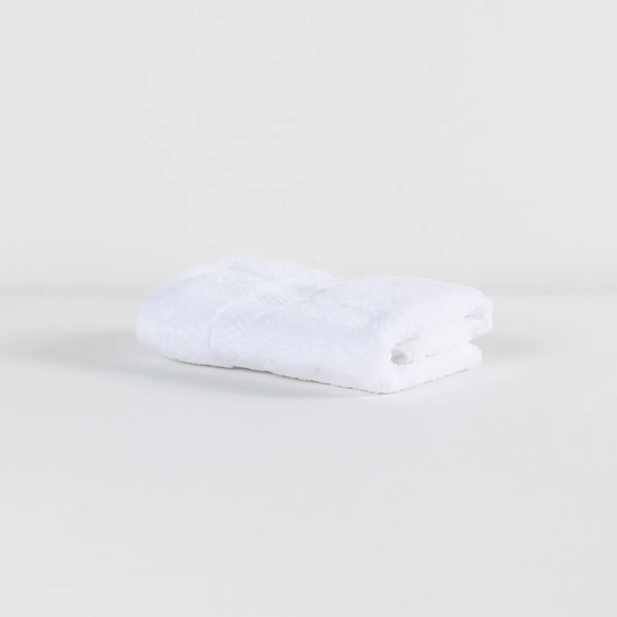 DISTRIHOGAR - Toalla De Manos 100% Algodón 550 gr Cameo 43,5 x 87 cm