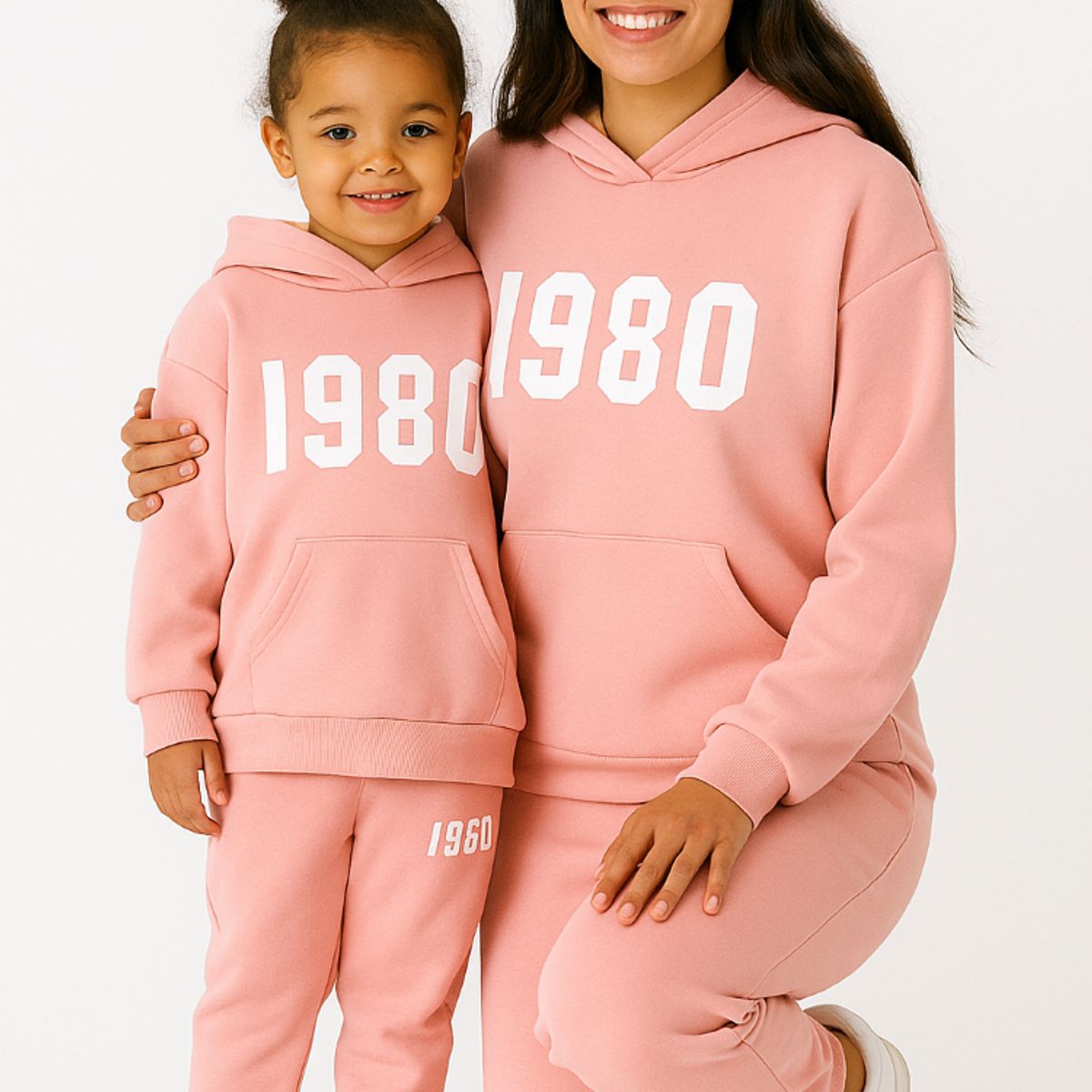 URBAN PLUS - conjunto mujer y niña sudadera rosada