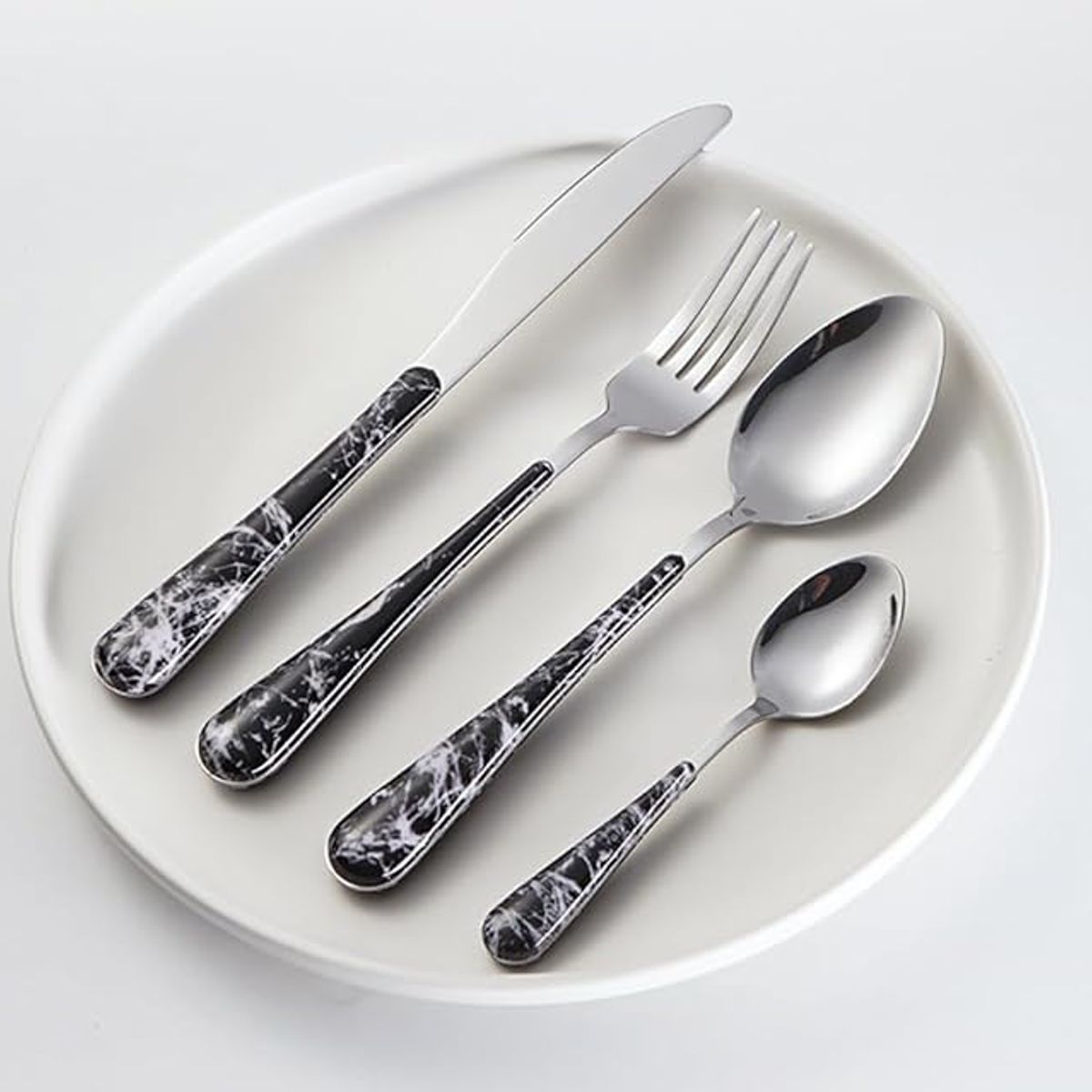 WINSOR - Juego De Cubiertos 16 Piezas En Acero Inoxidable