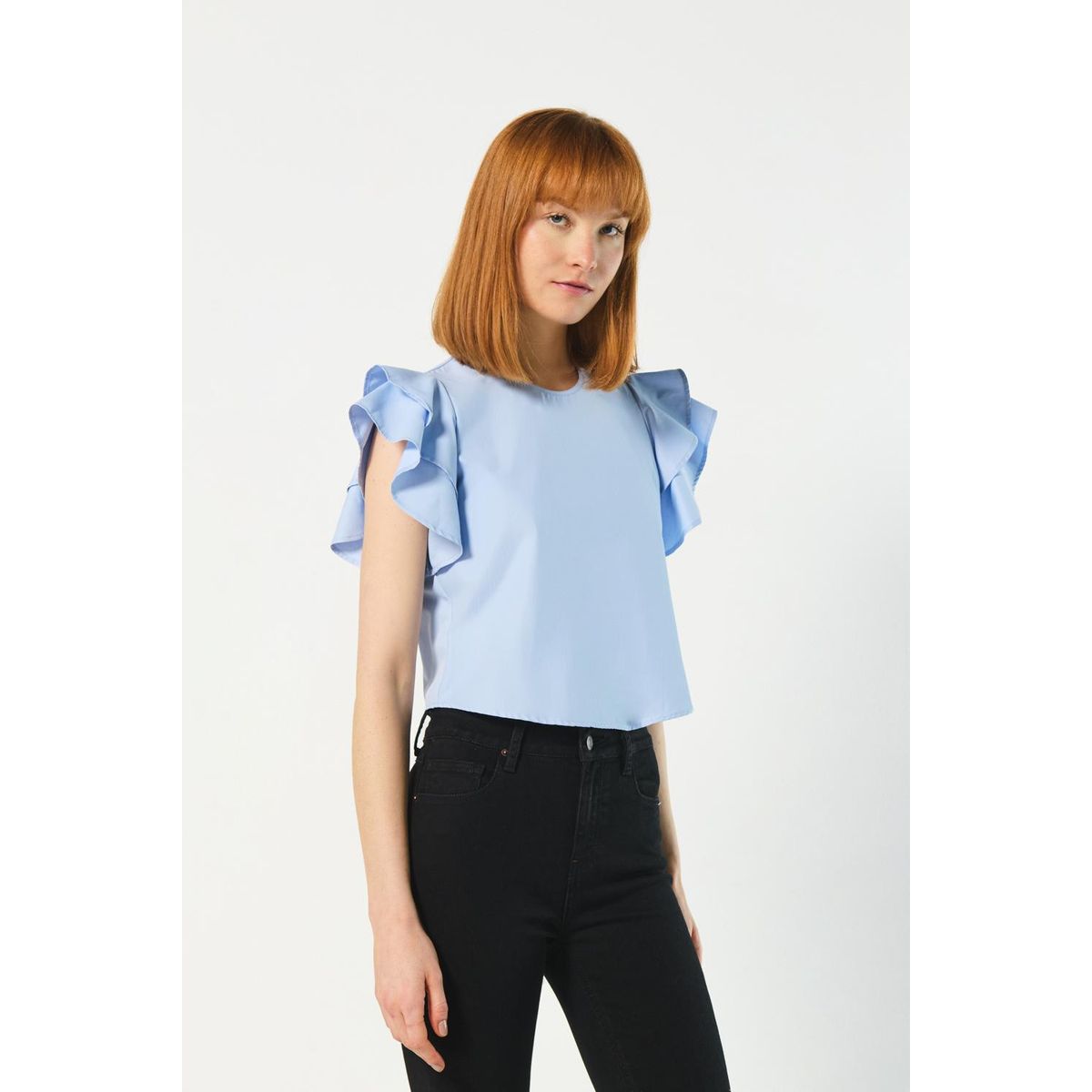 KOAJ - KOAJ Blusa unicolor con manga corta y detalles con golas Mujer
