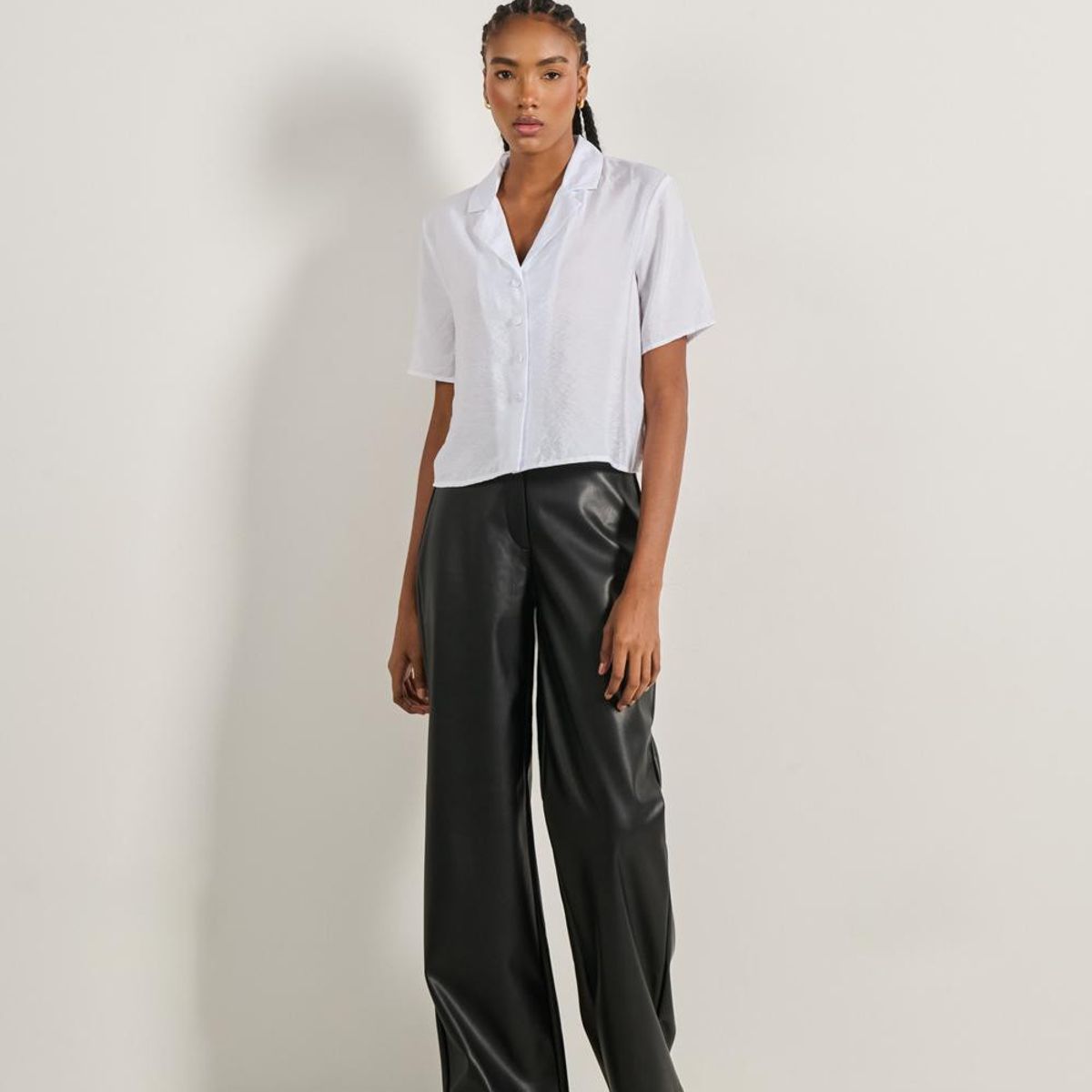 KOAJ - KOAJ Blusa unicolor manga corta para mujer, confeccionada en Mujer