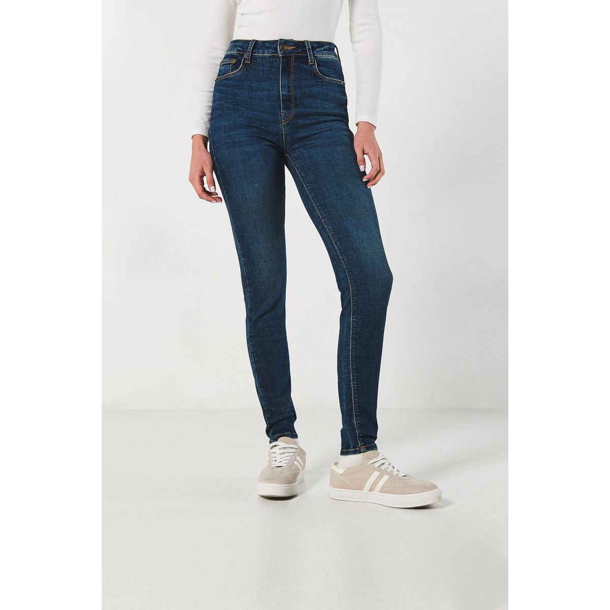 KOAJ - KOAJ Jean ceñido jegging azul con tiro súper alto y bolsill Mujer