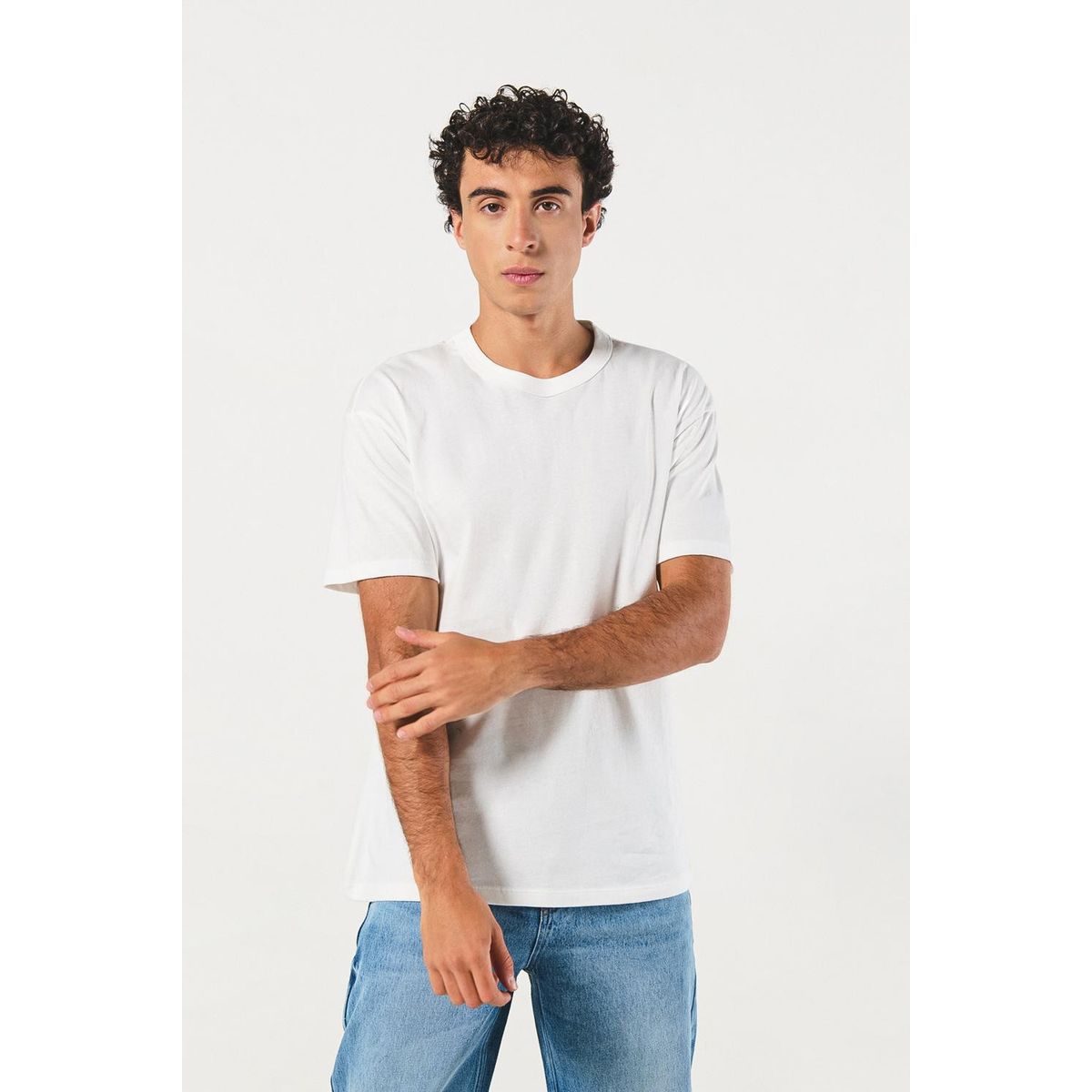 KOAJ - KOAJ Camiseta en algodón cuello redondo unicolor y hombro ro Hombre