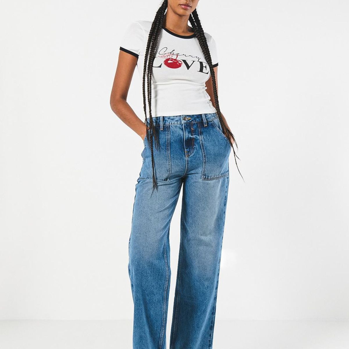 KOAJ - KOAJ Camiseta manga corta unicolor con contrastes y arte co Mujer