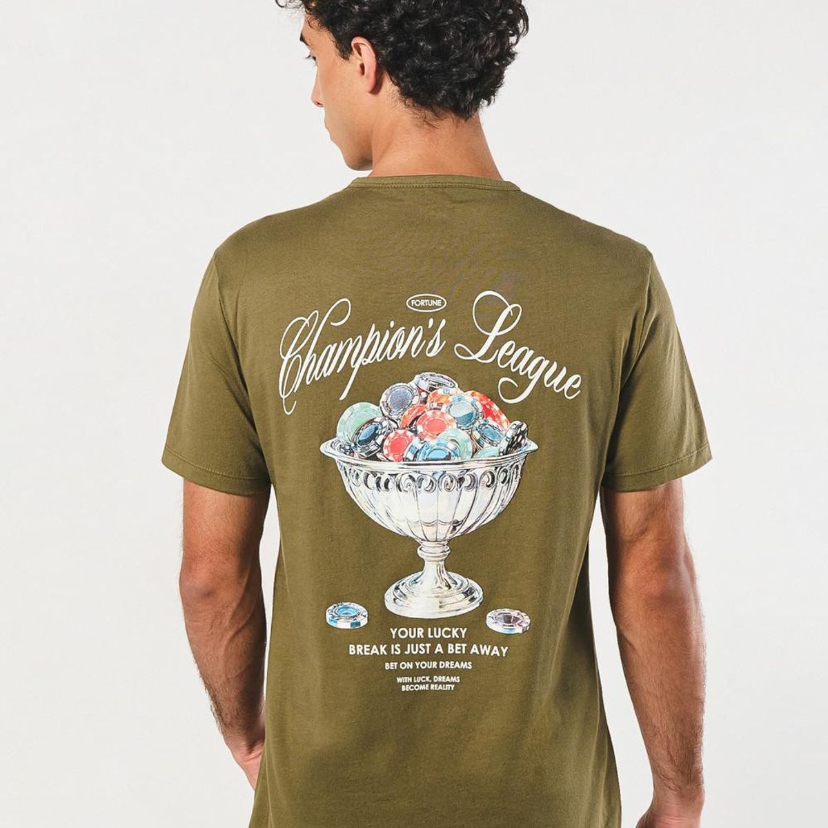 KOAJ - KOAJ Camiseta verde oscura manga corta con diseños de fortu Hombre