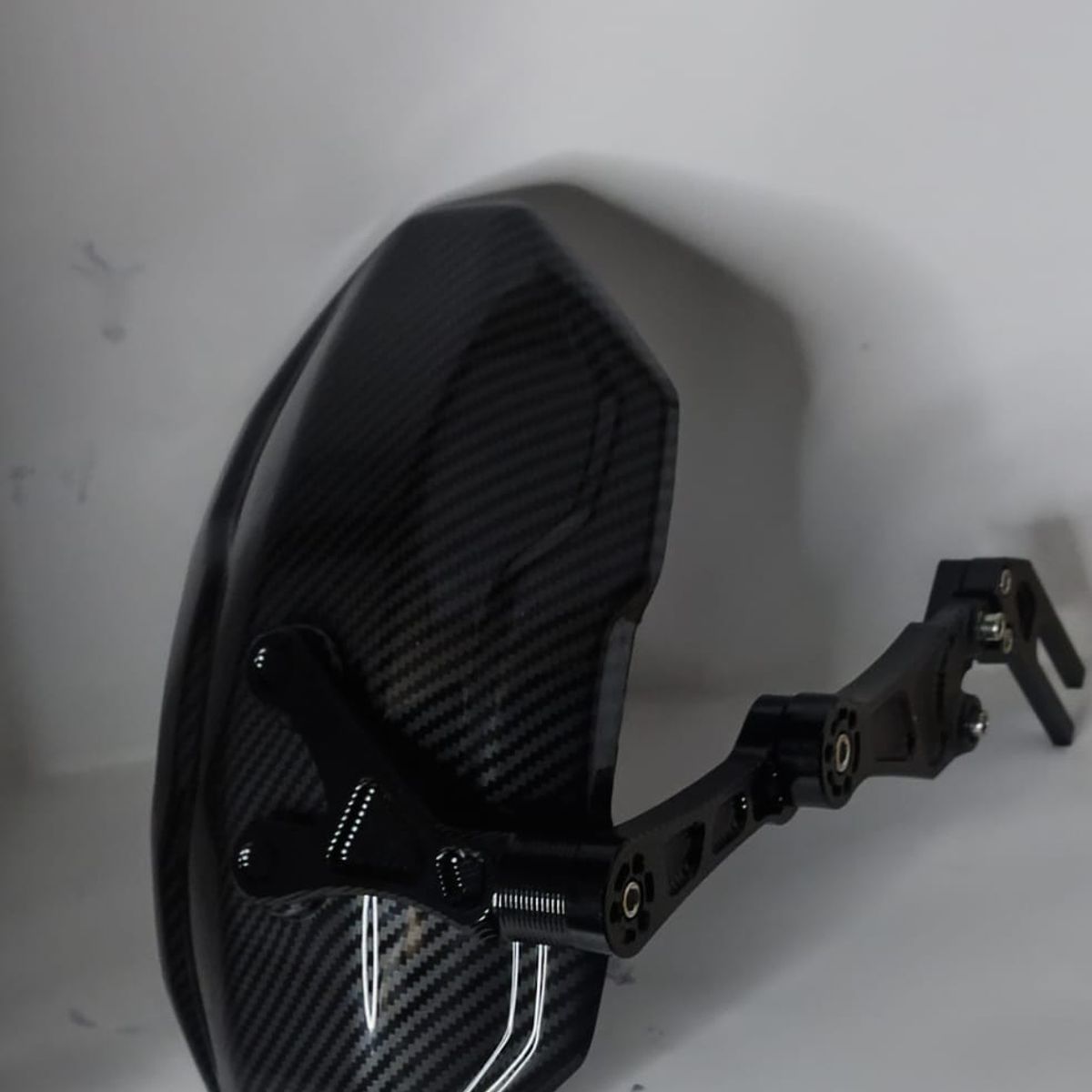 GENERICO - Monobrazo guardabarro de lujo para moto universal