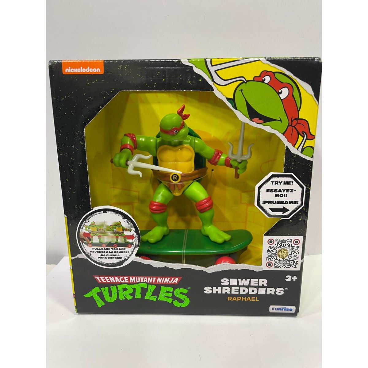 GENERICO - FIGURA TORTUGA NINJA EN PATINETA CON IMPULSO RAPHAEL