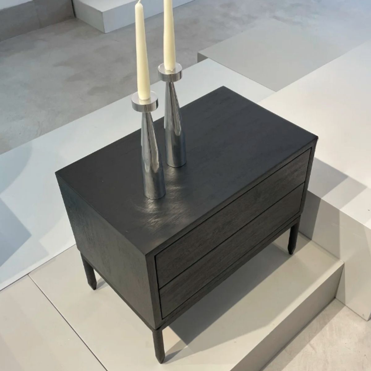 DEL PORTILLO - MESA DE NOCHE - DEL PORTILLO