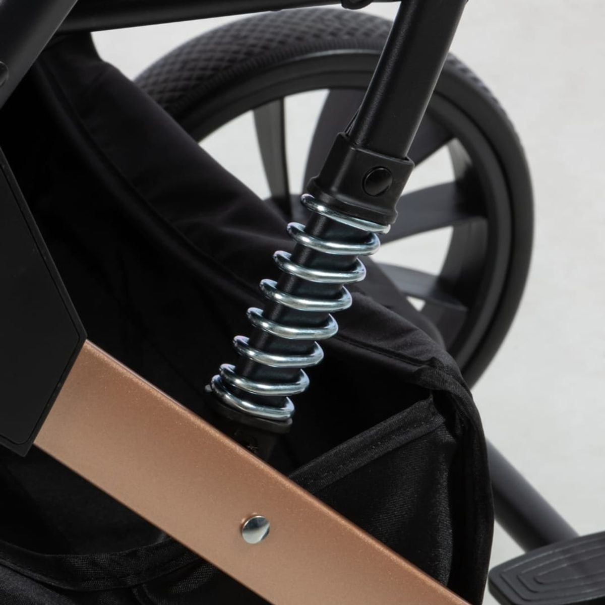 EBABY - Coche Maleta Reversible Con Porta Bebe Reclinable Cubre Pies
