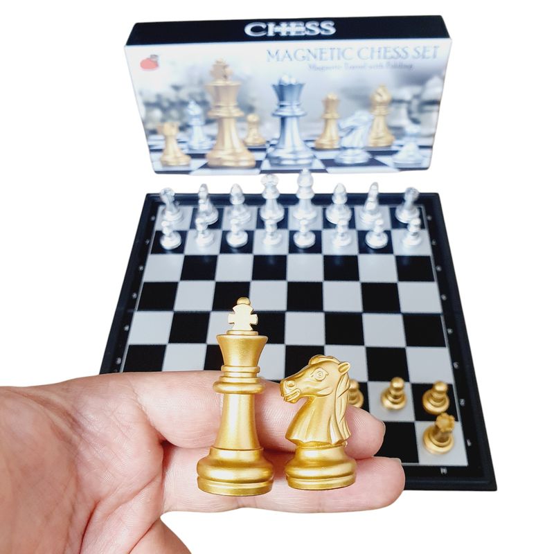 GENERICO - Ajedrez Mediano Magnetico Dorado Y Plateado Lujo De Chess