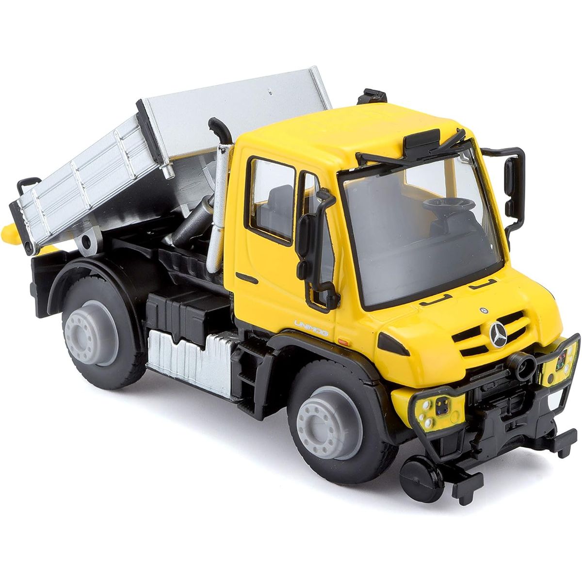 MAISTO - Camión A Escala 143 Mercedes Benz Unimog amarillo Maisto