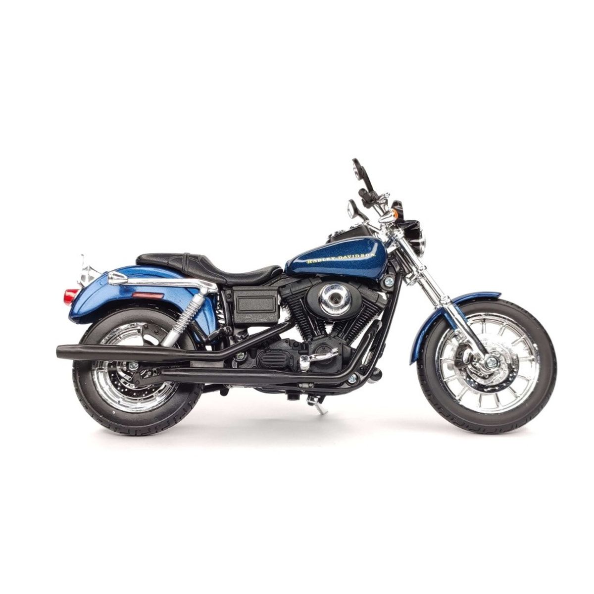 MAISTO - Moto A Escala Harley Davidson 112 Dyna Super Glide Sport