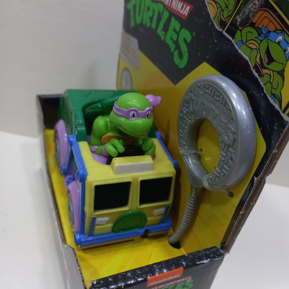 GENERICO - CARRO DE IMPULSO TORTUGAS NINJA DONATELLO ESCALA 180
